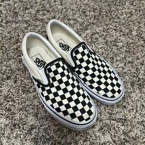 Women’s checkered vans
